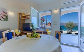 Villa Arijana -More